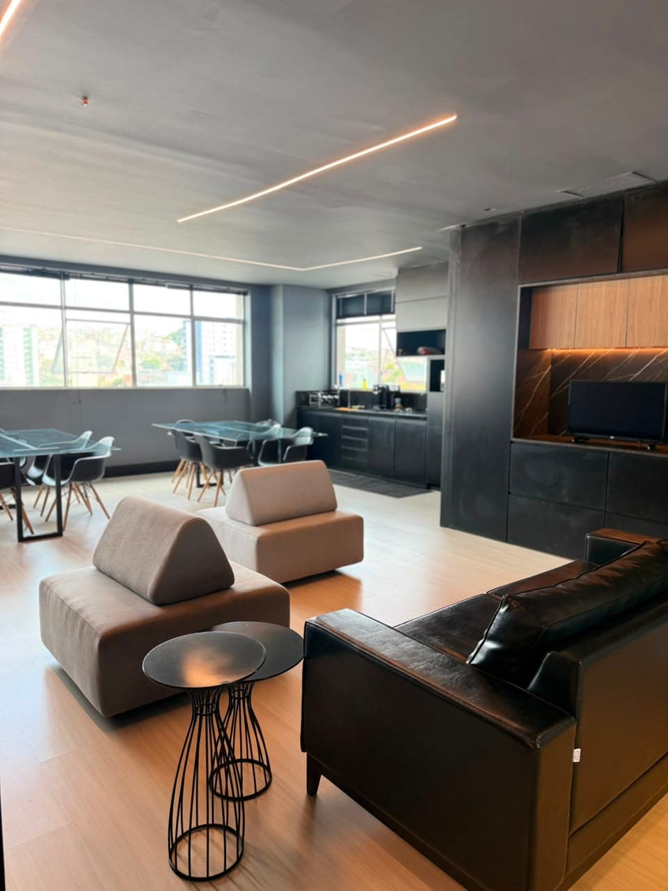 Espaço compartilhado premium do open office JHCM Coworking
